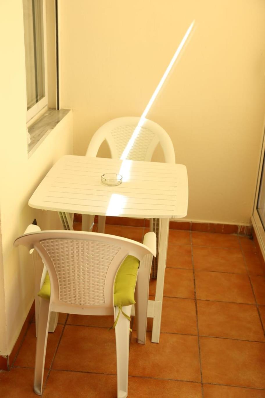 Ergi'S Host Apartment 티라나 외부 사진